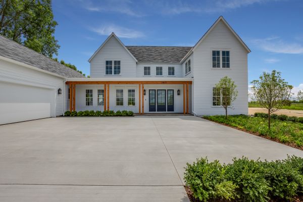 Driveway Refinishing in Blue Springs