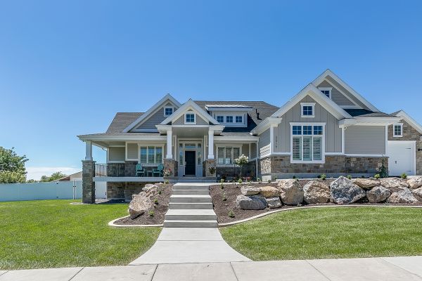 Cost of Front Step Repair in Blue Springs