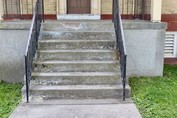 Staircase Concrete Repair in Blue Springs
