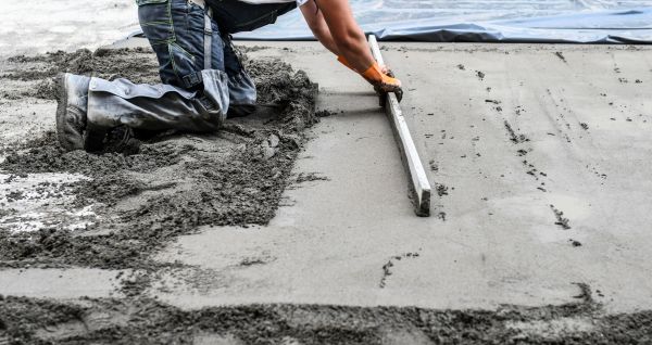 Cost of Cracked Driveway Repair in Blue Springs