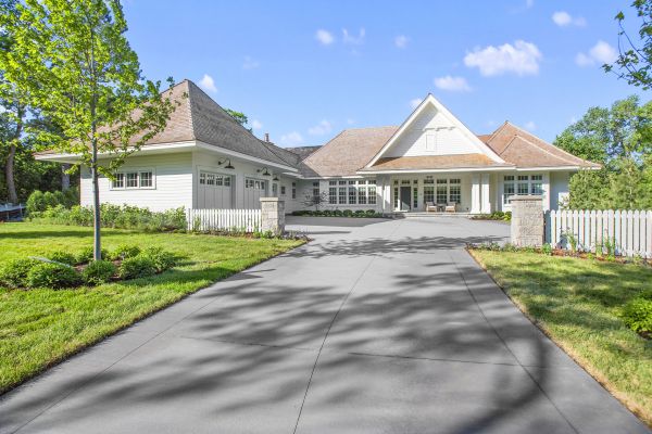 Cost of Driveway Concrete Repair in Blue Springs